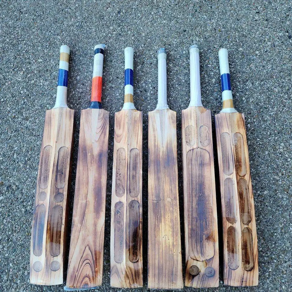 Burn Scoop Cricket Bat